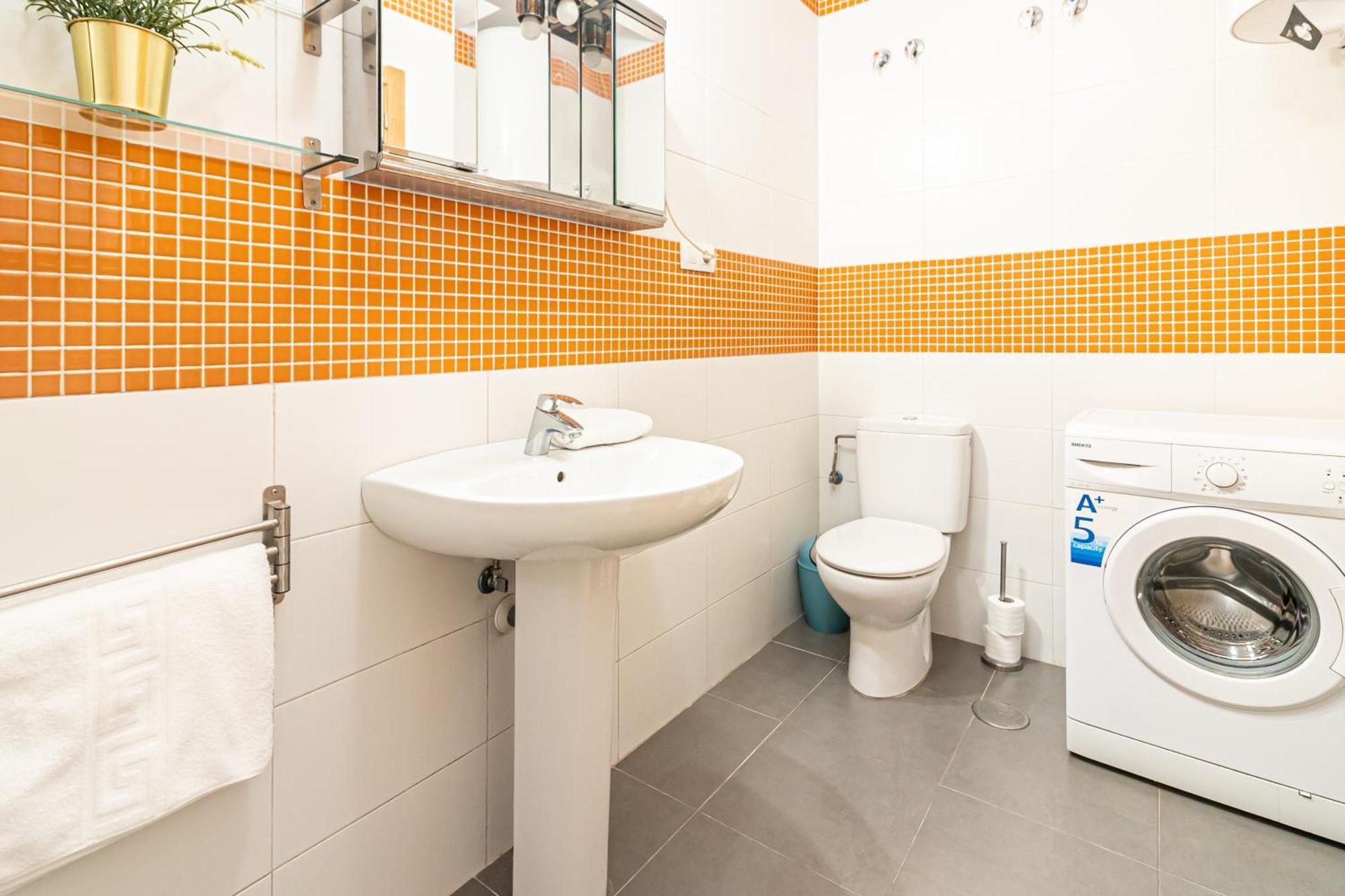 Appartement Center Flat. Carmen Center Roof-terrace Boutique *